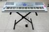 YAMAHA PORTABLE GRAND DGX-205 KEYBOARD PIANO