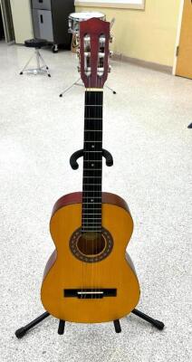 AMIGO AM 30 ACOUSTIC GUITAR