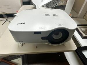 NEC NP1250 PROJECTORS