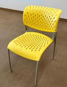 (8) METAL FRAMED CHAIRS-YELLOWLOCATION ROOM 212