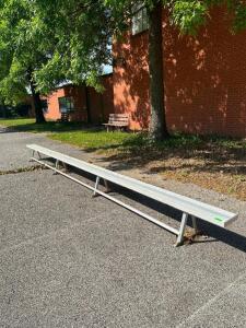 10 FT. ALUMINUM LOCKER BENCH