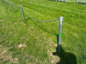 LARGE CHAIN FENCE BARRIER