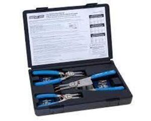 DESCRIPTION: (1) SNAP RING PLIERS SET BRAND/MODEL: CHANNELLOCK #RT-3 INFORMATION: BLUE HANDLES SIZE: 3 PIECE, 6", 8", 10" AND CARRY CASE RETAIL$: $119