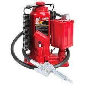 DESCRIPTION: (1) AIR HYDRAULIC BOTTLE JACK BRAND/MODEL: TORIN INFORMATION: BIG RED SIZE: 20 TON CAPACITY RETAIL$: $142.3.8 EA QTY: 1