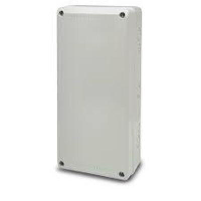 DESCRIPTION: (1) WEATHERPROOF JUNCTION BOX FOR OUTDOOR USE WITH UV PROTECTION BRAND/MODEL: FAMATEL #3953 INFORMATION: PLASTIC SIZE: 506X230X130 MM RET