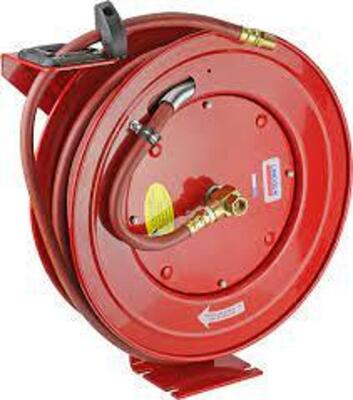 DESCRIPTION: (1) SPRING RETURN HOSE REEL BRAND/MODEL: LINCOLN #3MJK4 INFORMATION: RED SIZE: 50 FT (3/8 IN I.D.), 1/4 IN MNPT, 300 PSI MAX OP PRESSURE,