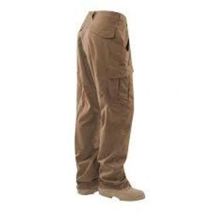 DESCRIPTION: (1) PAIR OF MENS PANTS BRAND/MODEL: ASCENT #1038009 INFORMATION: BROWN SIZE: SIZE 42-32 RETAIL$: $67.62 EA QTY: 1