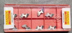 DESCRIPTION: (30) TMTL CARBIDE INSERTS BRAND/MODEL: SANDVIK TMTL-TLGP386952 RETAIL$: $18.50 PER INSERT QTY: 30