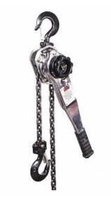 (1) DAYTON LEVER CHAIN HOIST