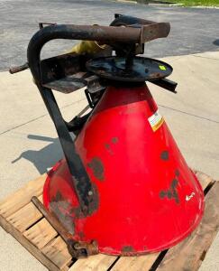 INDUSTRIAL SPREADER ATTACHMENT