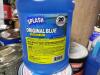 DESCRIPTION: (3) WINDSHIELD WASHER FLUID AND (1) AUTO FIRST AID KIT BRAND/MODEL: SPLASH ORIGINAL BLUE SIZE: 1 GALLON RETAIL$: $10.00 EA QTY: 3 - 3