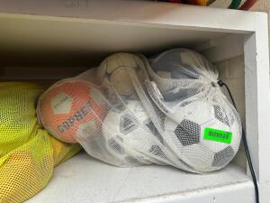 LARGE BAG OF SOCCER BALLS