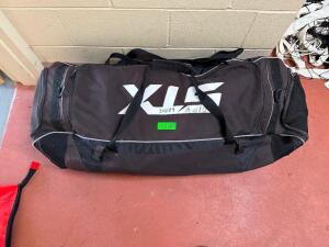 LARGE FIELD HOCKEY BAG WITH EQUIPMENT