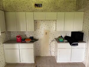 KITCHEN CABINET SYSTEM