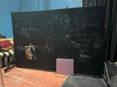 ROLLING CHALK BOARD