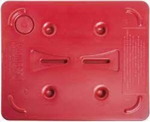 DESCRIPTION: (1) CAMWARMER, HOT PLATE BRAND/MODEL: CAMBRO #HP2632 INFORMATION: RED SIZE: HALF-SIZE RETAIL$: $71.13 EA QTY: 1