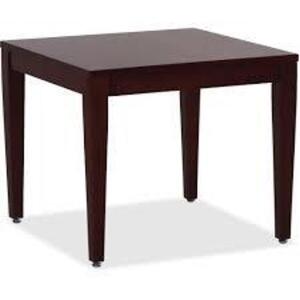 DESCRIPTION: (1) CORNER TABLE BRAND/MODEL: LORELL #59543 INFORMATION: MAHOGANY SIZE: SOLID WOOD RETAIL$: $153.19 EA QTY: 1