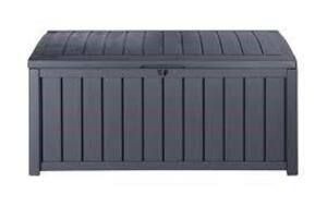 (1) OUTDOOR STORAGE BOX