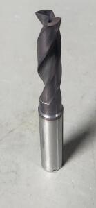 DESCRIPTION: (3) SOLID CARBIDE COOLANTFED DRILLS BRAND/MODEL: GUHRING 10-2435-1 SIZE: 10.5MM RETAIL$: $122.87 QTY: 3