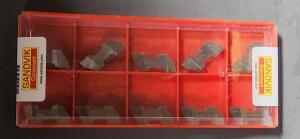 DESCRIPTION: (40) TMTL CARBIDE INSERTS BRAND/MODEL: SANDVIK TMTL-TLG-232660-S H13A RETAIL$: $18.50 PER INSERT QTY: 40