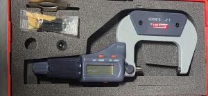 DESCRIPTION: (1) ip54 ELECTRONIC MICROMETER BRAND/MODEL: SPI 13-102-9 SIZE: 1-2" RETAIL$: $141.30 QTY: 1