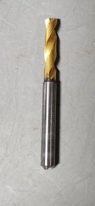 DESCRIPTION: (1) SOLID CARBIDE SCREW MACH DRILL BIT BRAND/MODEL: SECO 52075 SIZE: $160.72 RETAIL$: 10MM QTY: 1