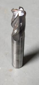 DESCRIPTION: (4) SOLID CARBIDE CORNER RADIUS END MILL BRAND/MODEL: HTC 350-4500 SIZE: 1/2" 1" LOC 0.90" RAD RETAIL$: $52.47 EA QTY: 4