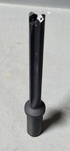 DESCRIPTION: (1) INDEXABLE SPADE DRILL BRAND/MODEL: ALLIED 25000S-075F SIZE: 3/4" RETAIL$: $266.60 QTY: 1