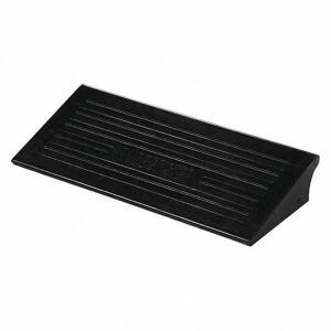 (1) HIGH IMPACT RUBBER MULTI-PURPOSE RAMP