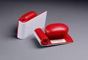 DESCRIPTION: (6) SANDING BLOCK WITH HANDLE BRAND/MODEL: 3M #45204 INFORMATION: RED HANDLE SIZE: 2-1/4" RETAIL$: $27.57 EA QTY: 6