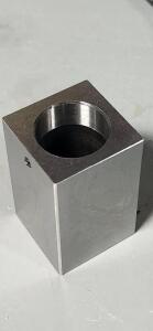 DESCRIPTION: (1) HORIZONTAL COLLET BLOCK CHUCK BRAND/MODEL: VC 253-7054 SIZE: 1/16"TO 1-1/18" COLLET CAP. RETAIL$: $71.40 QTY: 1