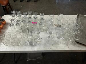 LARGE ASSORTMENT OF BAR GLASSES