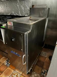 DESCRIPTION: IMPERIAL IPC-14 PASTA COOKER. IN GOOD CONDITION BRAND / MODEL: IMPERIAL IPC-14 ADDITIONAL INFORMATION SN# 05395921, NATURAL GAS, 105,000