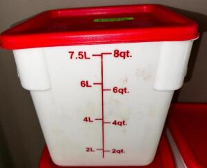 DESCRIPTION: (4) 8 QT PLASTIC CONTAINERS W/ LIDS SIZE 8 QT LOCATION: MAIN FLOOR THIS LOT IS: SOLD BY THE PIECE QTY: 4