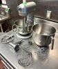 DESCRIPTION: 8 QT. MIXER WITH ASSORTED ATTACHMENTS AS SHOWN BRAND/MODEL: KITCHENAID LOCATION: KITCHEN QTY: 1