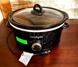 NAME: CROCK POT DESCRIPTION: CROCK POT LOCATION: MAIN DINING QTY: 1