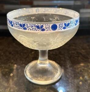 DESCRIPTION: (18) DECORATIVE MARTINI GLASSES LOCATION: MAIN DINING QTY: 18