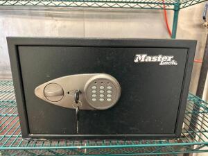 DIGITAL COMBO SAFE WITH KEY