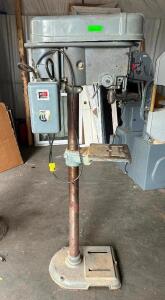 1/2 HP 15" DRILL PRESS