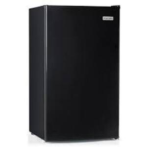 DESCRIPTION: (1) MINI FRIDGE WITH FREEZER BRAND/MODEL: IGLOO INFORMATION: BLACK SIZE: 3.2 CU FT RETAIL$: $139.99 EA QTY: 1