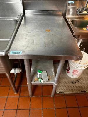 DESCRIPTION: 18" X 30" STAINLESS TABLE W/ 2" BACK SPLASH SIZE 18" X 30" LOCATION: KITCHEN QTY: 1