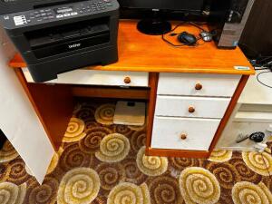 DESCRIPTION: 48" WOOD TOP WORK STATION /DESK. ADDITIONAL INFORMATION NO CONTENTS LOCATION: OFFICE QTY: 1