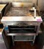 DESCRIPTION: 24" GAS GRIDDLE WITH BROILER ON STAND BRAND/MODEL: CASTLE LOCATION: KITCHEN QTY: 1