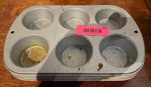 DESCRIPTION: (5) 6-CUP MUFFIN PANS LOCATION: MAIN DINING QTY: 6