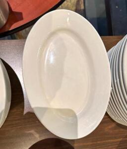 DESCRIPTION: (12) OVAL PLATES SIZE: 9" LOCATION: MAIN DINING QTY: 12