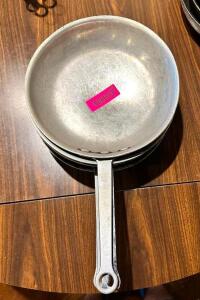 DESCRIPTION: (4) 10.5" SKILLETS LOCATION: MAIN DINING QTY: 4