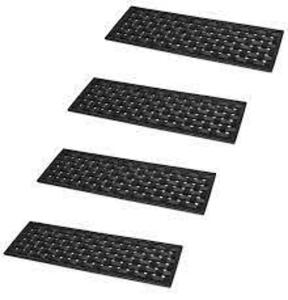 DESCRIPTION: (1) PACK OF (4) RUBBER STAIR TREAD MAT BRAND/MODEL: BUFFALO INFORMATION: BLACK SIZE: 1/2" THINK 30X9 RETAIL$: $31.99 EA QTY: 1