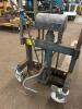 HYDRAULIC LIFT NARROW PALLET JACK - 4