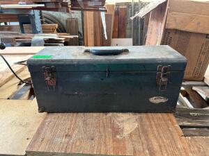 TOOL BOX WITH ASSORTED CARPET TOOLS