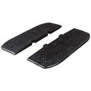 DESCRIPTION: (2) SPEED HUMP ENDS BRAND/MODEL: GUARDIAN #DH-SP-21-E INFORMATION: BLACK SIZE: 2' RETAIL$: $50.00 EA QTY: 2